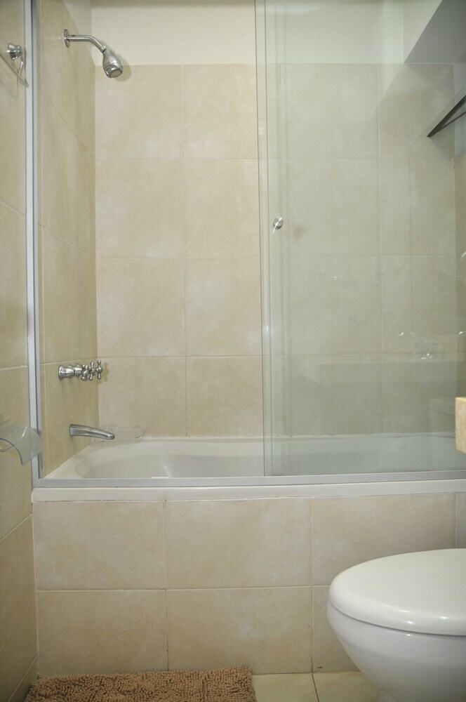 Lux Miraflores Apartments Tripoli