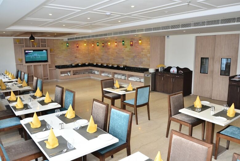 Hotel Ramada By Wyndham Kasauli
