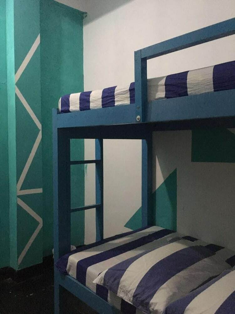 C-world Hotel