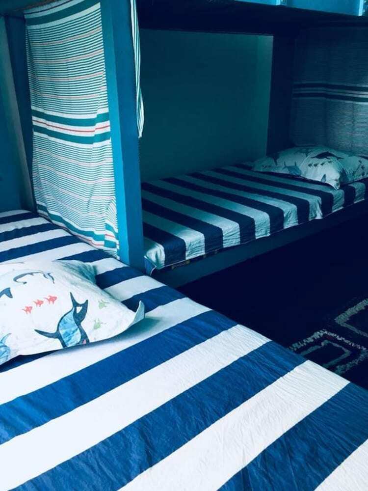 C-world Hotel