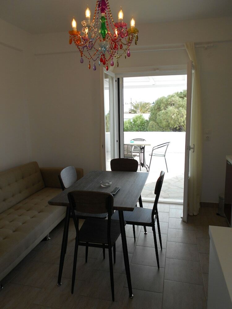 Aparthotel Dahlia Apartments And Studios