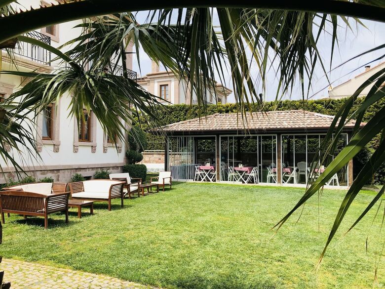 Bed & Breakfast Cunda Vrodi Hotel