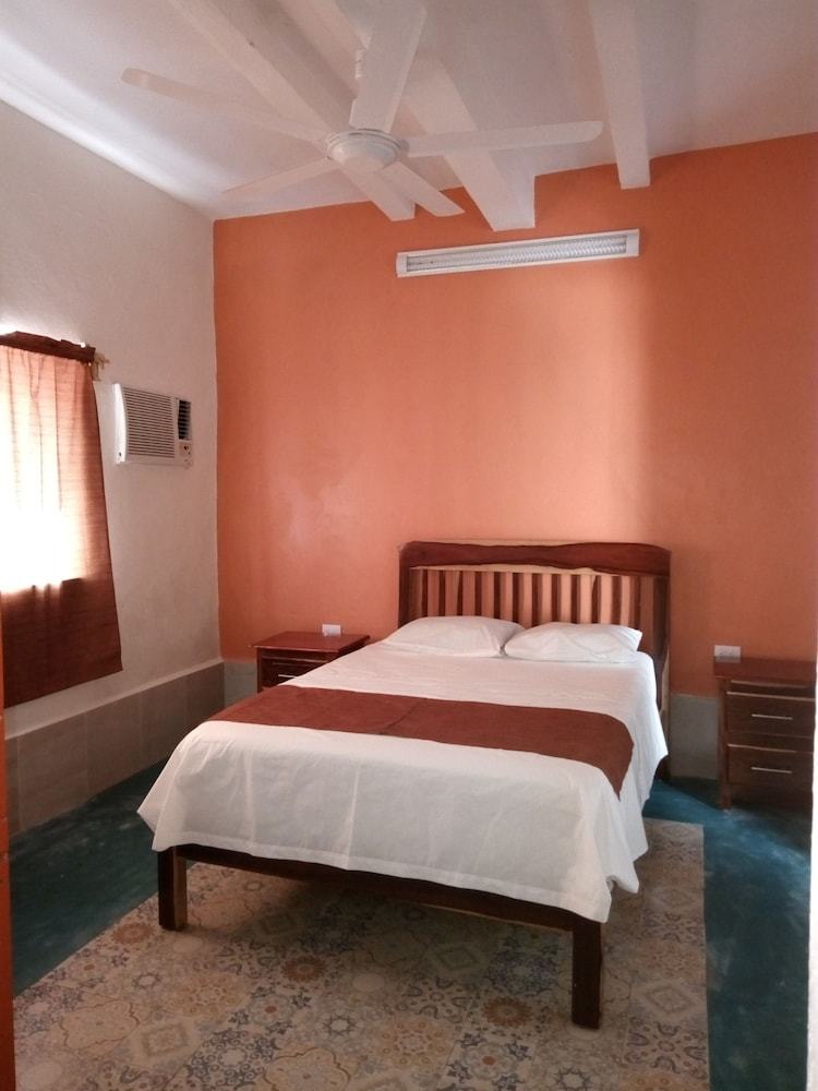 Apartamentos Mayab Suites Hotel