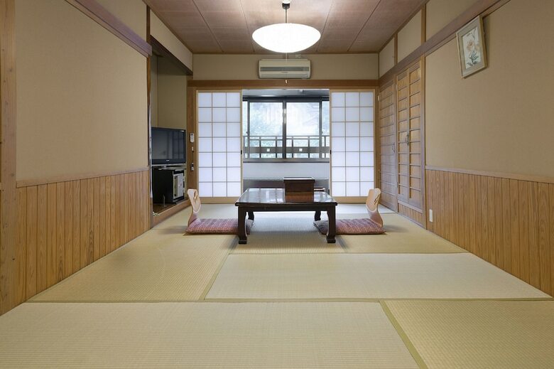 Yunohira Onsen Ryokan Kamiyanagiya