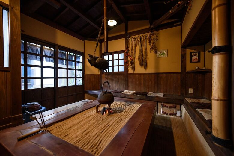 Yunohira Onsen Ryokan Kamiyanagiya