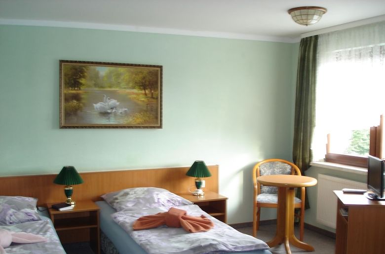 Hostal Pension Zum Schwanenteich