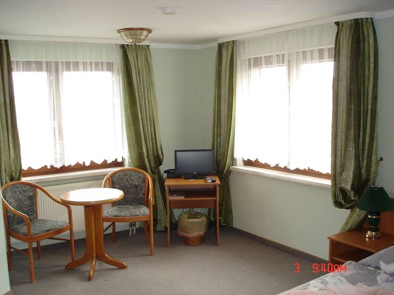 Hostal Pension Zum Schwanenteich