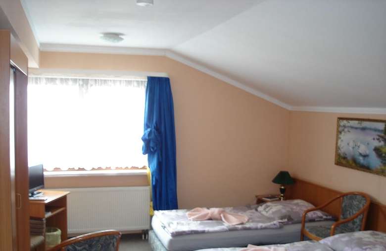 Hostal Pension Zum Schwanenteich