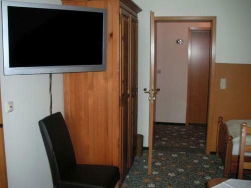 Hotel Company