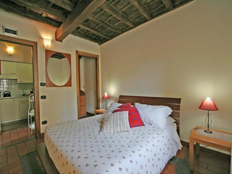 Navona House Apartments