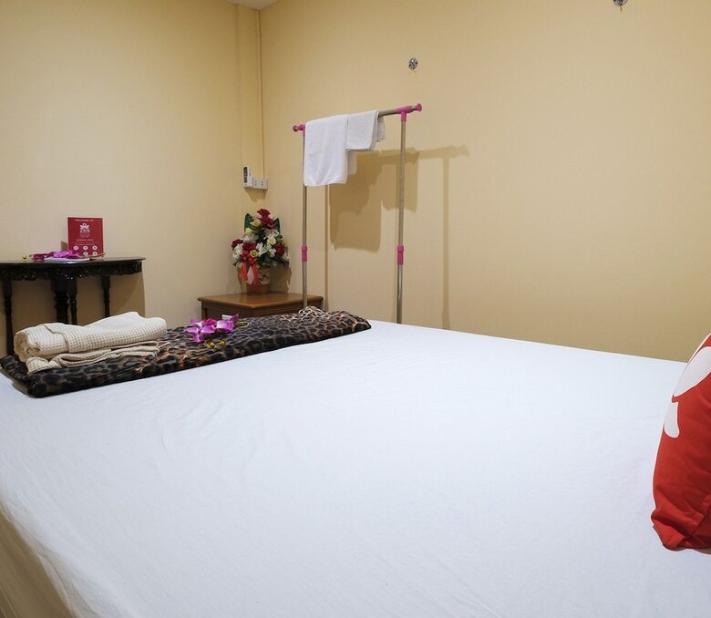 Hostal Zen Rooms Rama 3 - Hostel