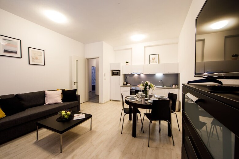 Aparthotel Aplend City Gal�ria 1