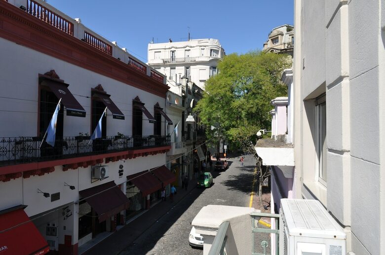 Apartamentos Defensa 1057 Home Studios