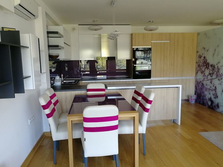 Vip Apartments