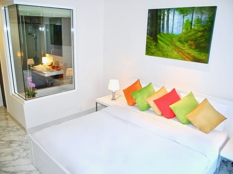 Title Rawai 2 Bedrooms Apartment Pool View