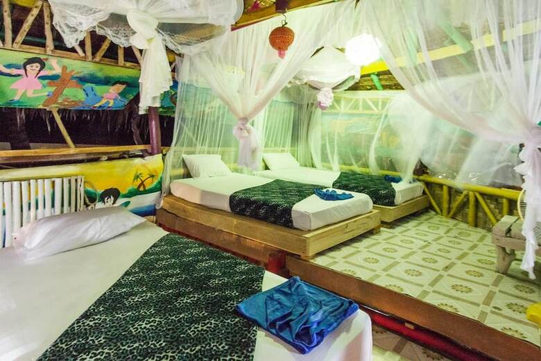 Hostal Leaf House Bungalow - Hostel