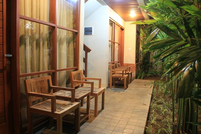 Bed & Breakfast Semarandana