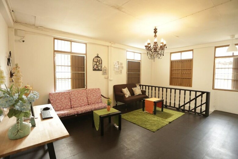 Hostal Tiger Lily Hostel