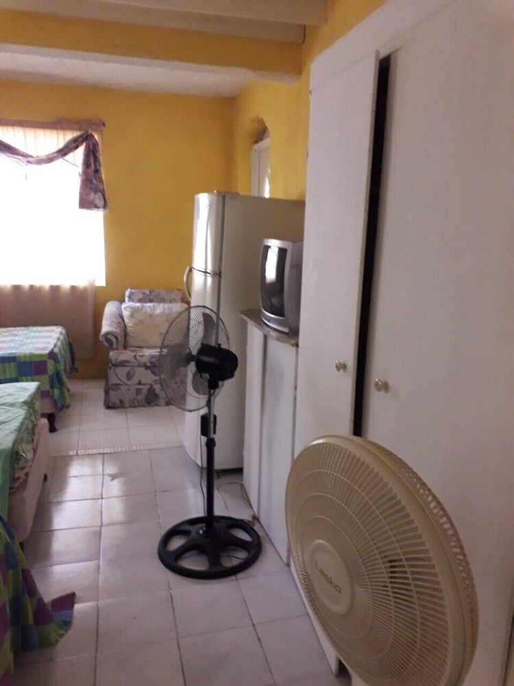 Hostal Jo J's Hostel
