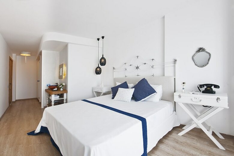 Sade Alacati Hotel