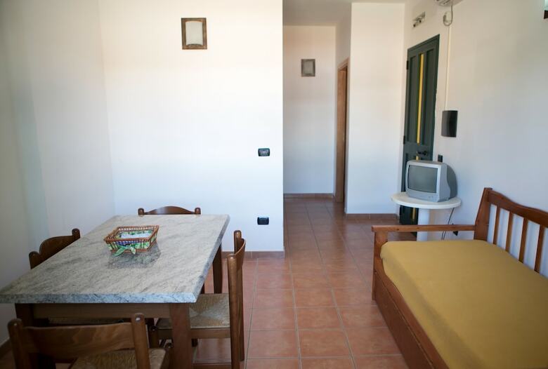 Posada Villaggio Borgo Marino