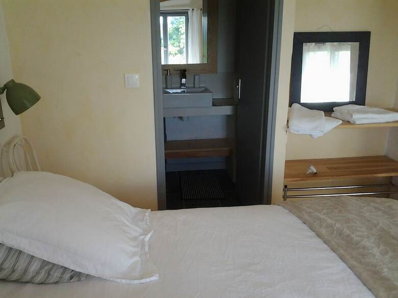 Hotel Au V�lo Dans L'arbre