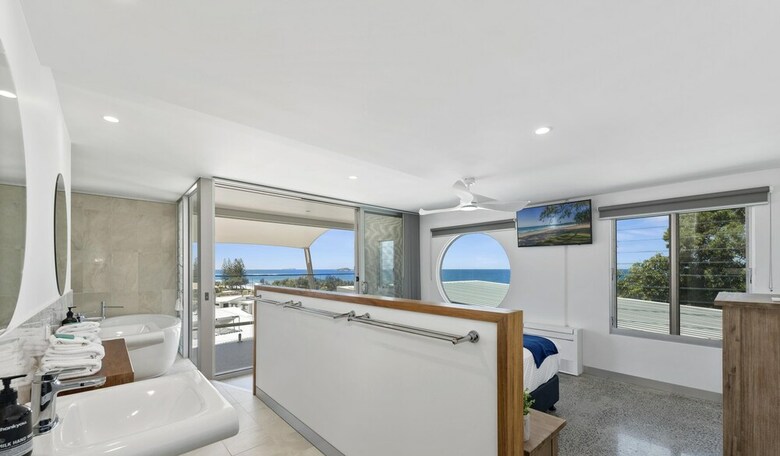 Beachy Coastal Retreat