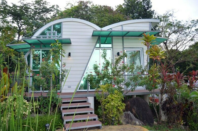 Hotel Dwell At Chalong Hill