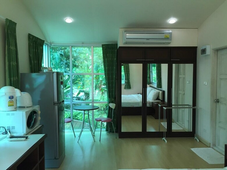 Hotel Dwell At Chalong Hill