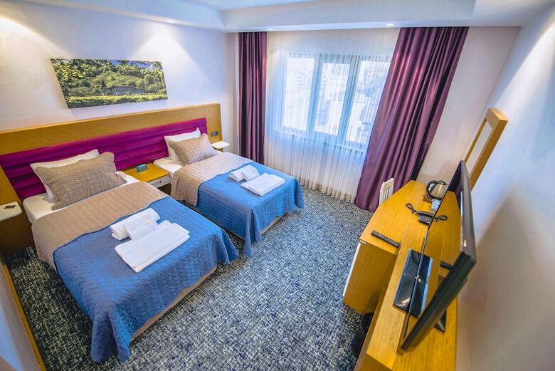 Golden Inn Hotel Uzungol