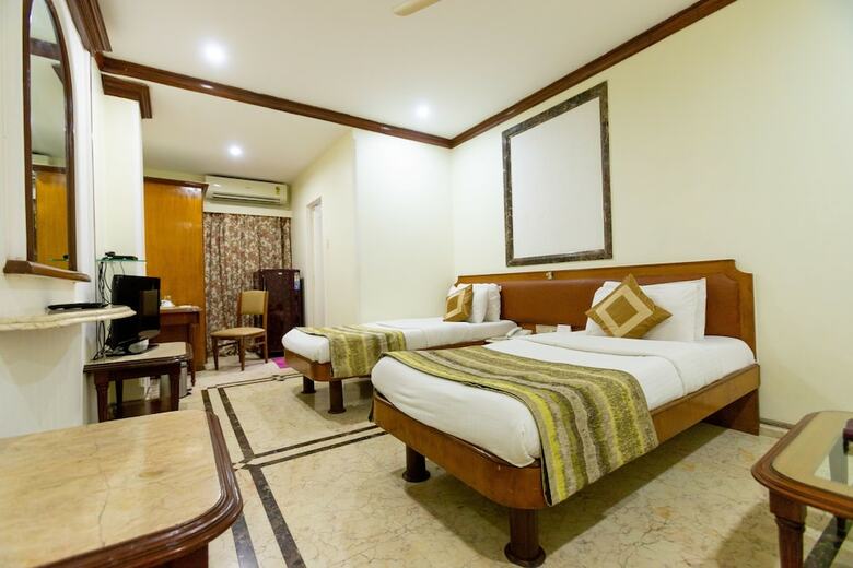 Garden Hotel