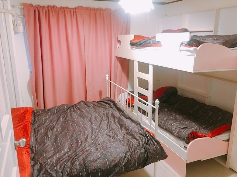 Hostal Lux Guesthouse - Hostel
