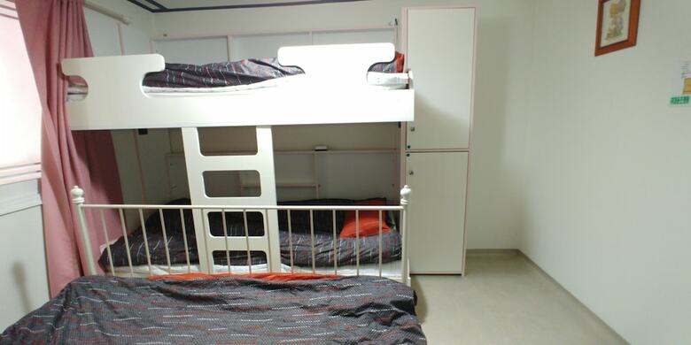 Hostal Lux Guesthouse - Hostel