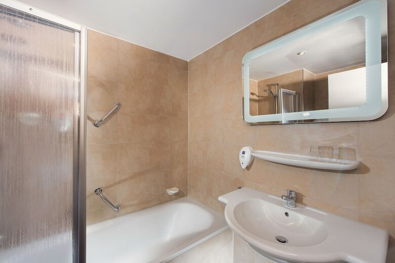 Hotel Essential By Dorint Bremen-vahr