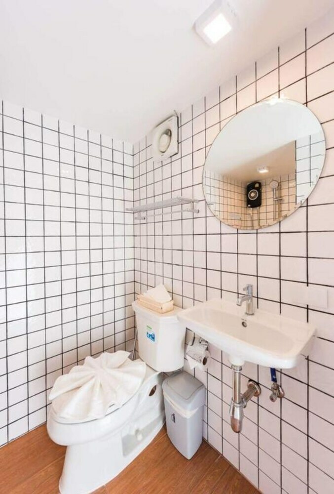 Hostal Book A Bed Poshtel - Hostel