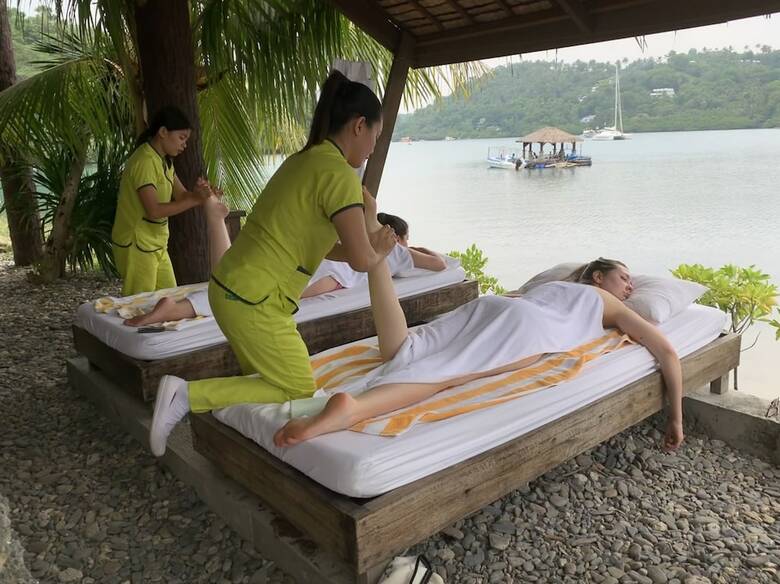 Hotel Edgewater Dive & Spa Resort