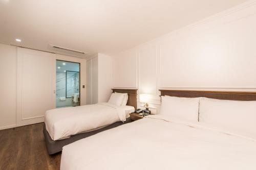 Ena Suite Hotel Namdaemun