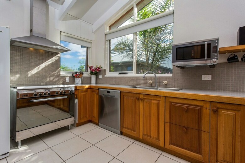 Ocean's 30 - Ultimate Beach Frontage