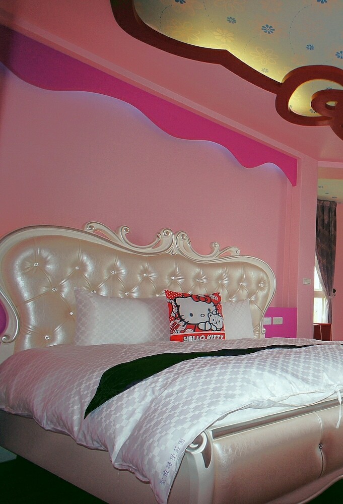 Bed & Breakfast St. Petersburg Manor