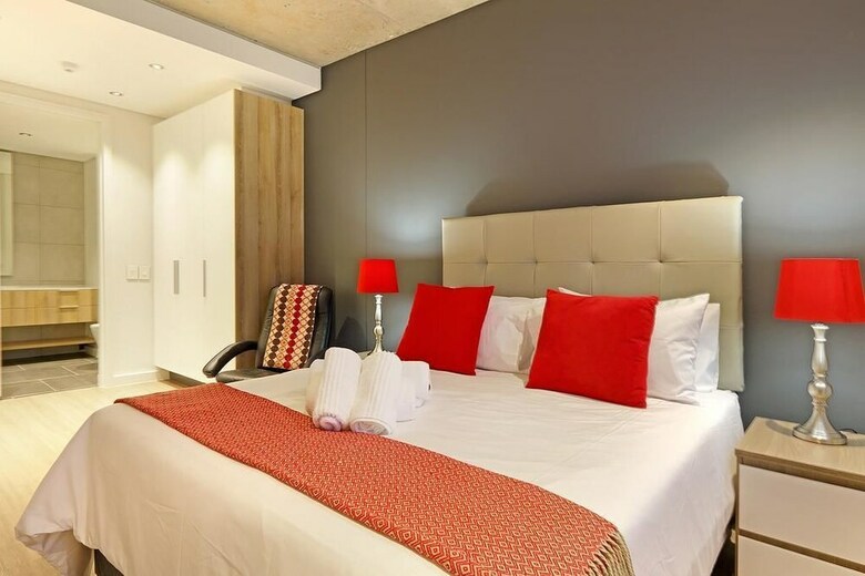 Century City Luxury Apartments