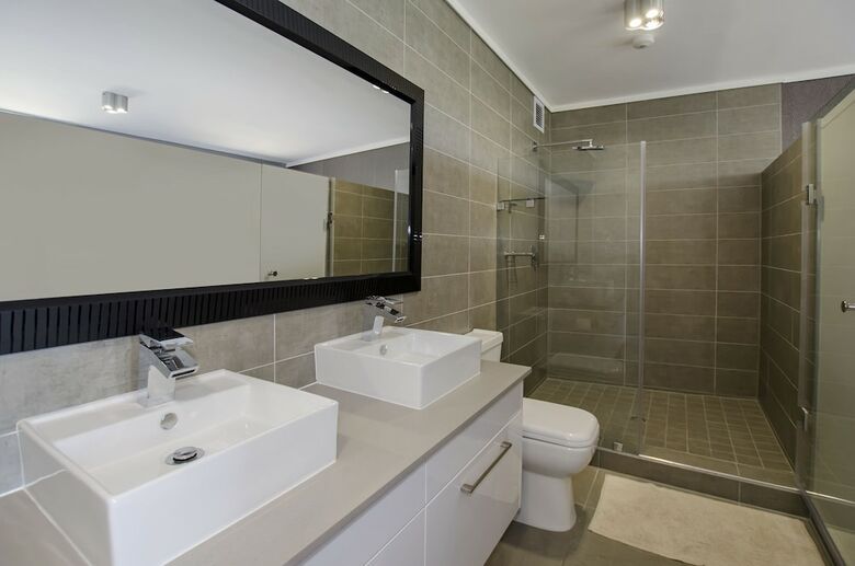 Century City Luxury Apartments