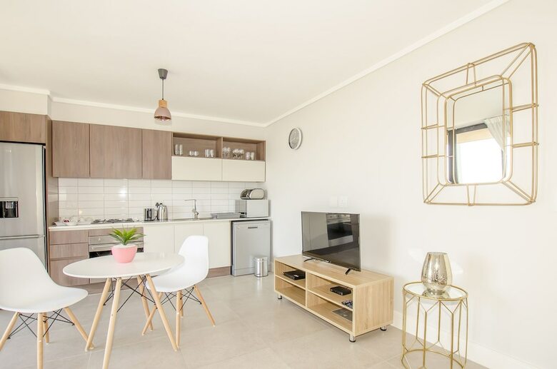 Century City Luxury Apartments