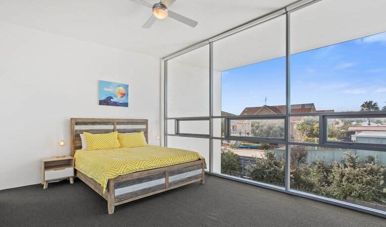 'coast Villa 46' Fishpen