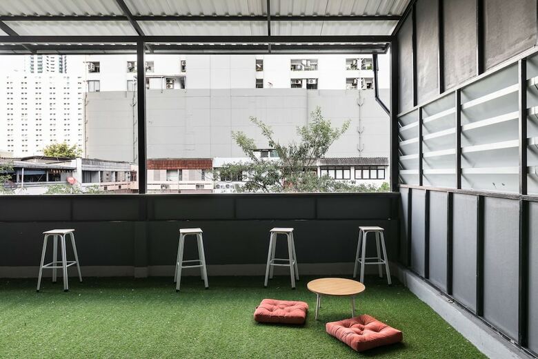 Hostal The Cocoon Hostel