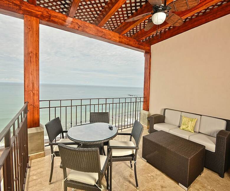 Apartamentos Crocs Resort Oceanfront Penthouse Jaco