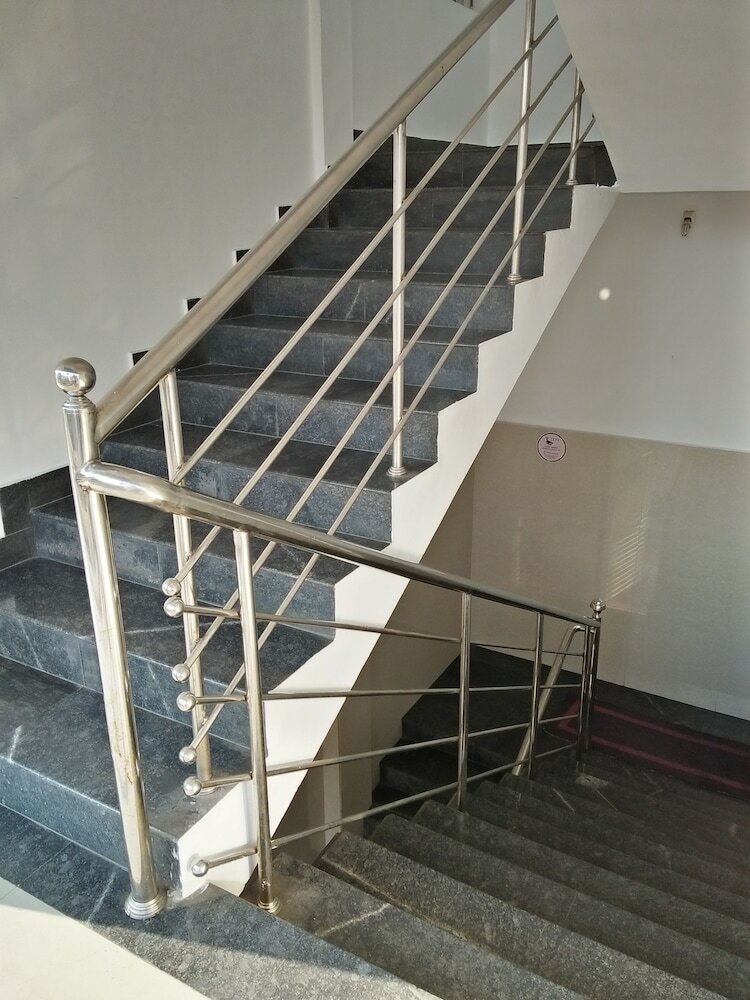 Hotel Kay Kay Residency