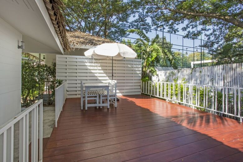 Hotel Aquna Hua Hin Resort
