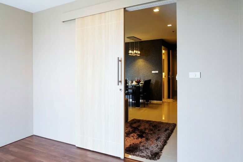 Kanyarat Lakeview Condominium By Wilai