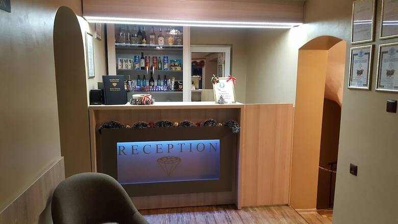 Hotel Jeweller