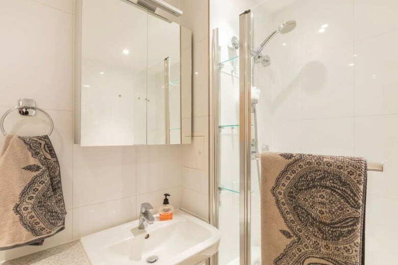 Apartamentos Beautiful Duplex Flat, Sleeps 6, Close To Tube